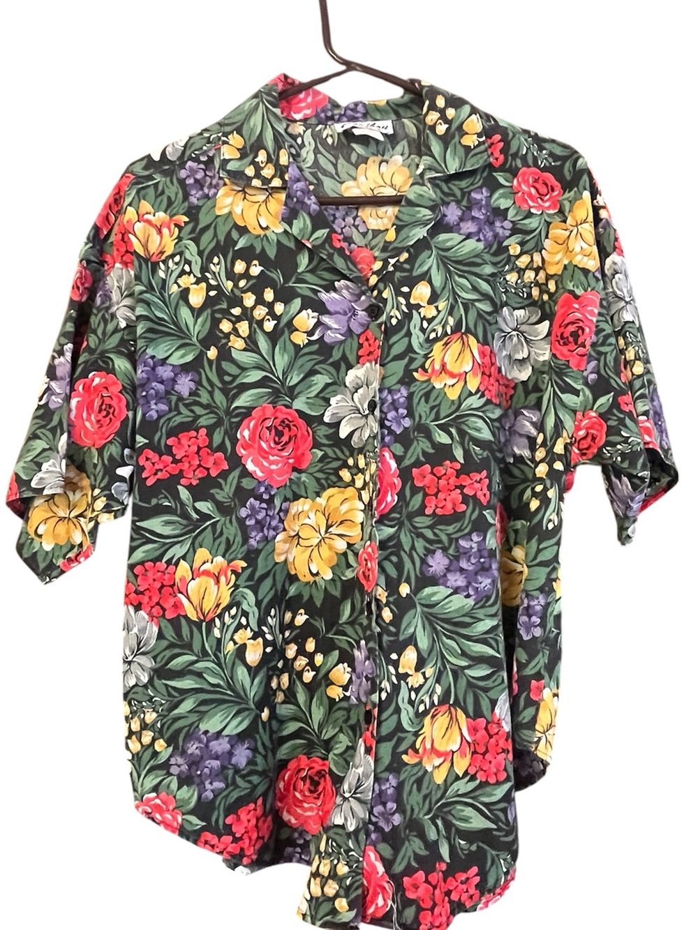 Caribou Women's Short Sleeve Button-Up Floral Print Vintage top Made in USA L